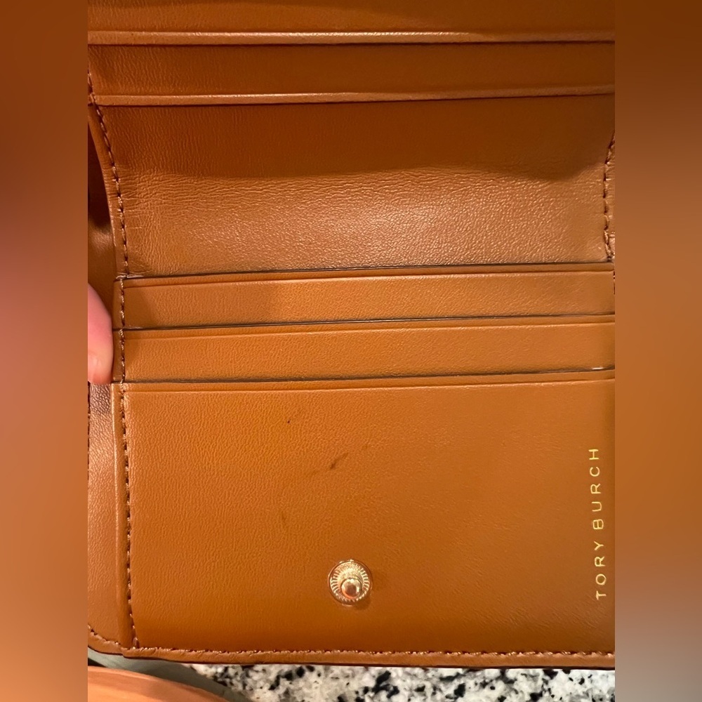 Tory Burch, purse and wallet matching set - Picture 13 of 17